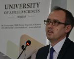 Ministri Hoti mban ligjëratë para studentëve të Universitetit të Shkencave të Aplikuara në Ferizaj