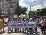  Të rinjtë e Kosovës protestojnë për një ambient sa më të pastër