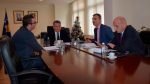  Ministri Lekaj u takua me Drejtorin e Përgjithshëm të Aviacionit Civil të Kosovës, Driton Gjonbalaj