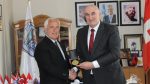  Për kontribut të çmuar nderohet ish kryetari i Federatës se Hendbollit Mexhit Devaja