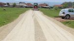  Në Sllatinë të Poshtme filluan punimet në asfaltimin e rrugës “Gjelbina”