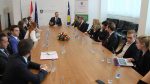  Ministri Lluka njofton parlamentarët austriakë me zhvillimet ekonomike në vend