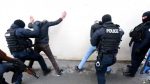  Krimet ekonomike të Policisë arrestojnë 5 të dyshuar për “falsifikim të dokumenteve”, përfshirë edhe diploma shkollore