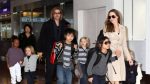  Angelina ‘ngushëllohet’, e lumtur me fëmijët që po i ngjajnë babait