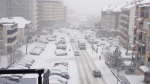  Të reshurat e borës vështirësojnë qarkullimin rrugor edhe në Gjilan