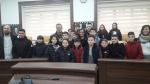 Fëmijët e shkollës “Hello” vizitojnë Kuvendin  Komunal të Gjilanit