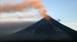  Vulkani Merapi shpërthen në Indonezi