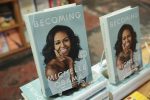  Vazhdojnë rekordet, Autobiografia e Michelle Obama mbi 10 milion kopje të shitura