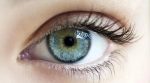  Studim i ri, ngjyra e syve ndikon në disponimin e njeriut!