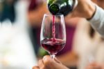  Një gotë verë në ditë ndalon rrezikun nga tromboza