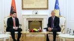  Presidenti Thaçi dhe ministri Cakaj flasin për koordinimin ndërmjet Kosovës dhe Shqipërisë