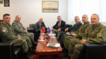  Ministri Anton Quni priti në takim ambasadorin e Republikës së Shqipërisë, Qemal Minxhozi