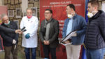  Gjilani pranon një respirator nga dr. Gazmend Boshnjaku për nevoja të pacientëve në QKMF