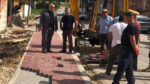  Vazhdojnë punimet në ndërtimin e trotuarit në Ramnishtë