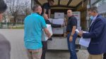  Kamenicë: Shpërndahen 50 pako ushqimore për familjet në nevojë