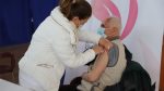  Mbi 4200 nëpunës të institucioneve shëndetësore kanë marrë dozën e parë të vaksinës kundër Covid-19