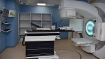  ShSKUK: Në Klinikën e Onkologjisë fillon puna me aparatin e ri për radioterapi