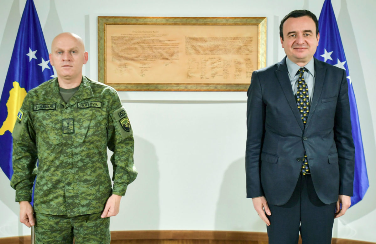  Kryeministri Kurti takohet me Komandantin e Forcave të Sigurisë së Kosovës, gjeneralmajor Bashkim Jashari