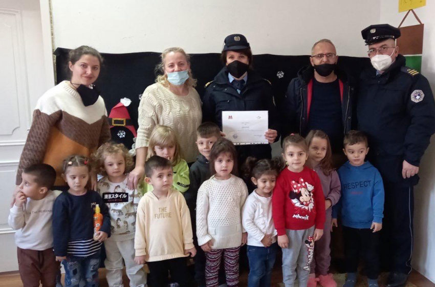  Gjilan: Po vazhdon Fushata vetëdijësuese “Festo me zemër, jo me armë”