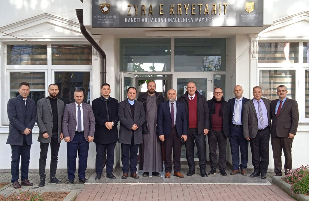  Kryetari i Vitisë Sokol Haliti priti në takim klerikët fetarë