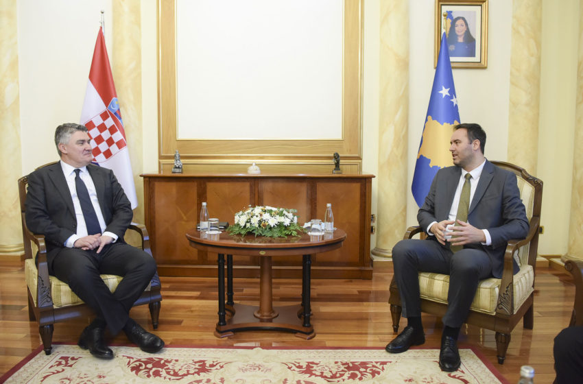  Kryetari i Kuvendit, Glauk Konjufca priti në takim Presidentin e Kroacisë, Zoran Milanoviq