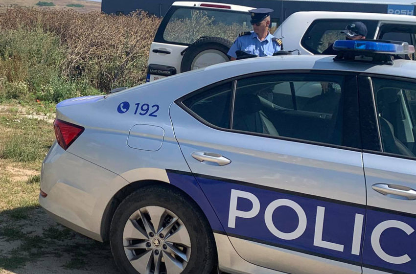  Policia e Gjilanit: Raportohen raste të përdorimit të armës apo armëmbajtjes pa leje dhe aksidentit të trafikut