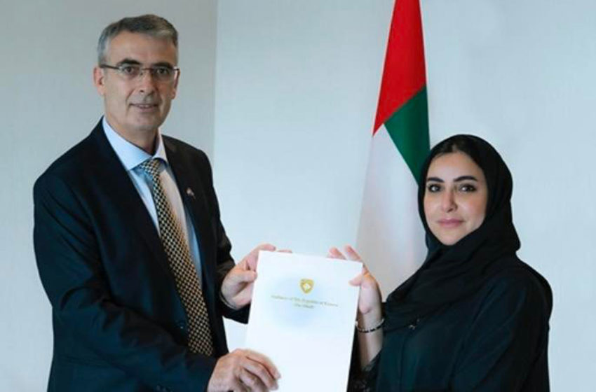  Xhabir Hamiti ambasadori i ri i Kosovës në Emiratet e Bashkuara Arabe, dorëzon letrat kredenciale