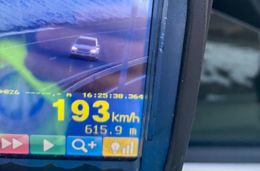  Gjobitet shoferi që voziste 193 km/h aty ku kufizimi i shpejtësisë ishte 100 km/h