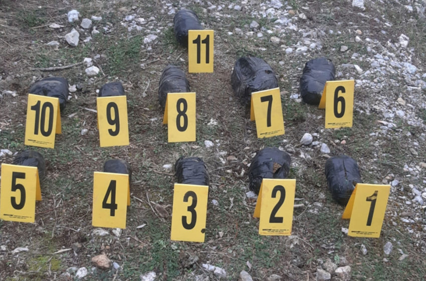  Policia Kufitare e Kosovës gjen mbi gjashtë kilogram drogë të fshehur nën gurë