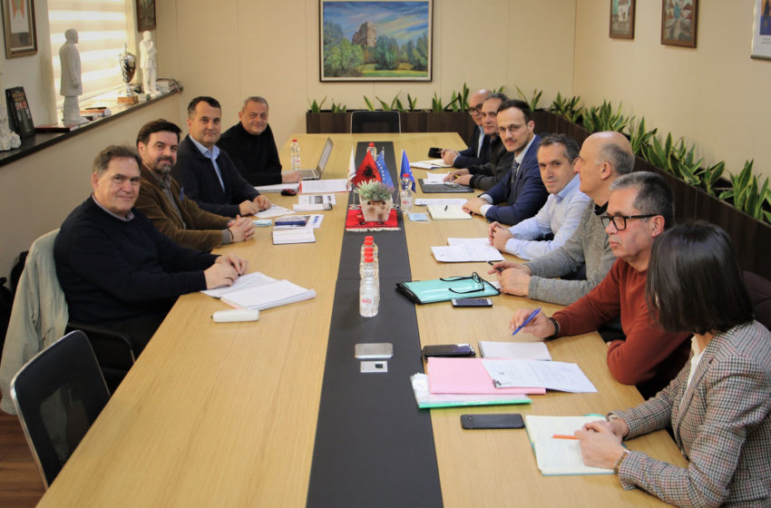  Kryetari i Gjilanit mirëpret projektin për sistemet e ngrohjes qendrore, ku përfitues është dhe Gjilani