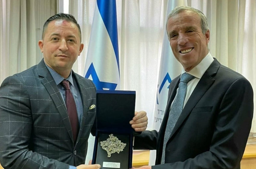  Ministri Mehaj u prit nga Ministri i Inteligjencës së Izraelit, Elazar Stern