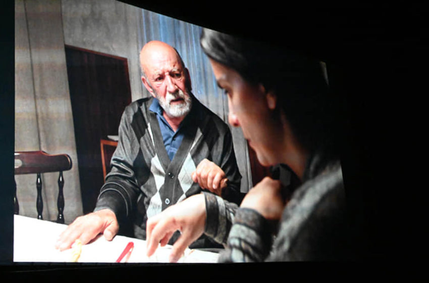  Në Shtëpinë e Kulturës “Isa Kastrati” në Kamenicë është  shfaqur filmi “Hive (Zgjoi)”