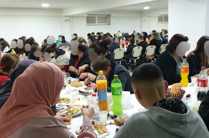  KBI në Gjilan shtroi iftar për familjet me jetimë