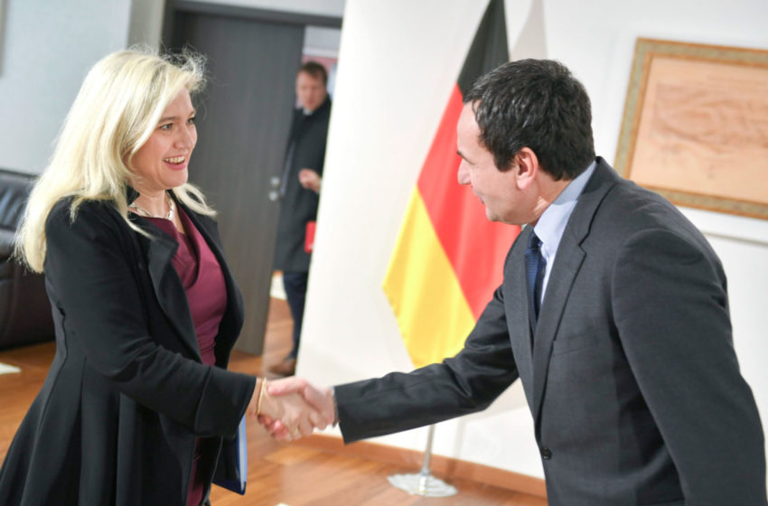  Kryeministri Kurti priti në takim Ministren e Shtetit për Çështje Evropiane dhe Ndërkombëtare të Bavarisë, Melanie Huml