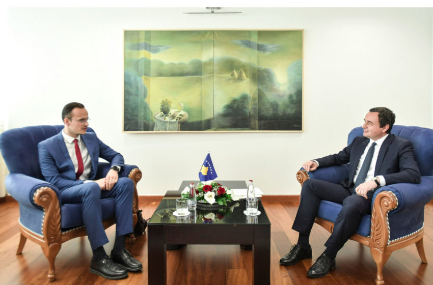  Pas votimit në Qeveri të projektit për trajtimin e ujërave të zeza, Kryeministri Kurti priti në takim Kryetarin e Gjilanit, Alban Hyseni
