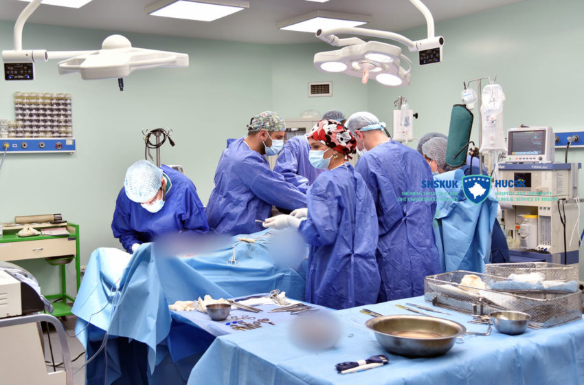  Në Kardiokirurgji realizohen për herë të parë operacionet me procedurën e re të zëvendësimit të Valvulës Aortale
