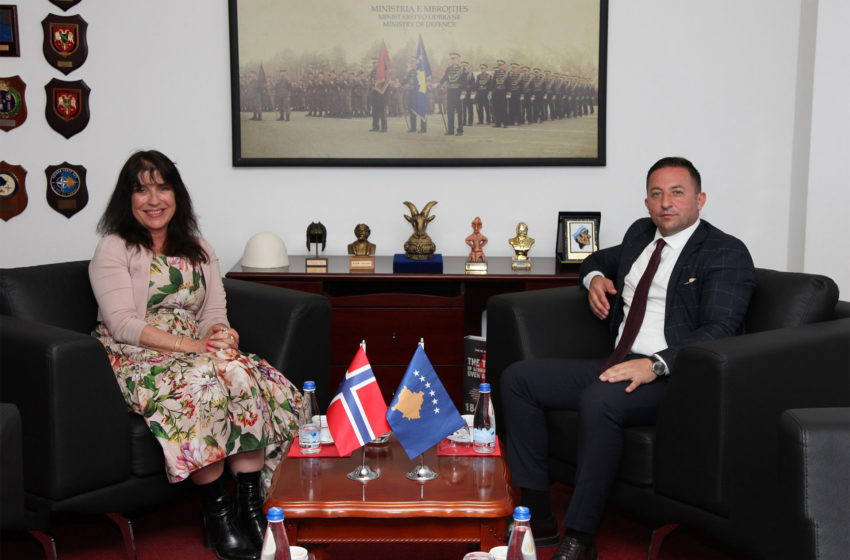  Ministri Mehaj ka pritur një delegacion nga  Mbretëria e Norvegjisë