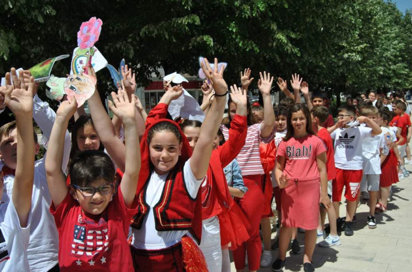  Komuna e Kamenicës feston 1 Qershorin- Ditën Ndërkombëtare të Fëmijëve me disa aktivitete