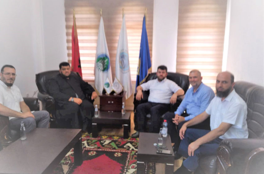  Naim ef Aliu priti në takim drejtorin e shtëpisë botuese prestigjioze “Daru Lu’lueh” nga Libani