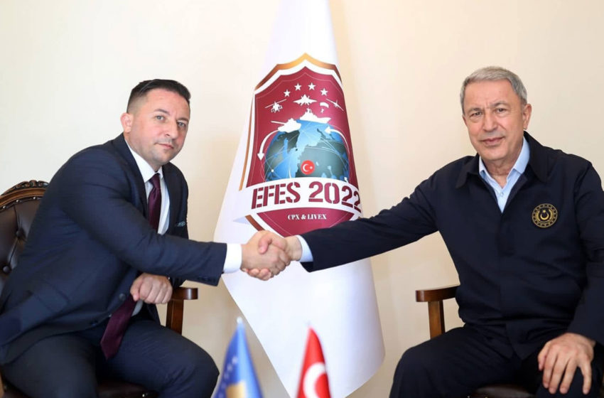  Ministri Mehaj merr pjesë në ekzekutimin përfundimtar të Stërvitjes ushtarake shumëkombëshe “EFES’ 2022” në Turqi