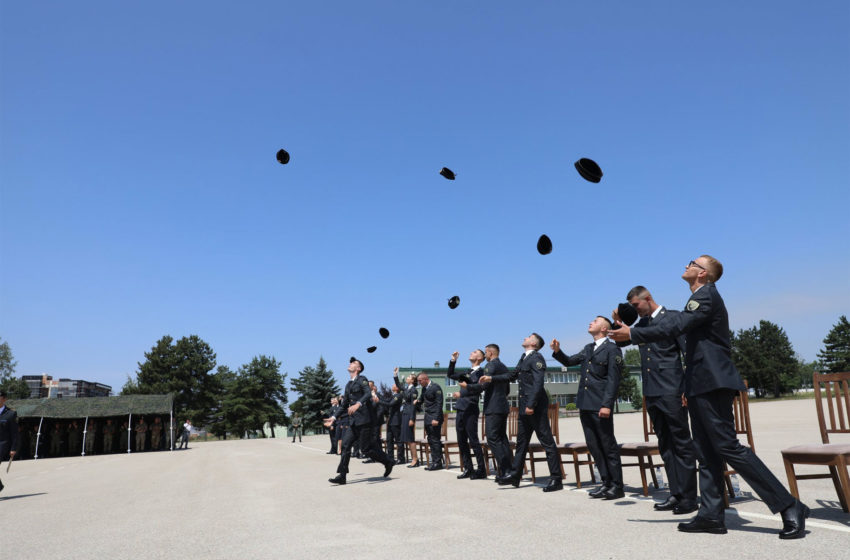  Forcës së Sigurisë së Kosovës i shtohen edhe 17 oficerë të rinj të karrierës