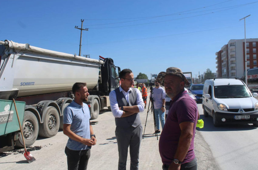 Kryetari i Gjilanit, Alban Hyseni viziton punimet në asfaltimin e rrugës hyrëse dhe dalëse Gjilan-Bujanoc