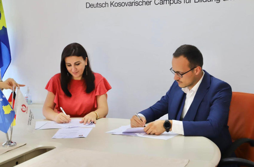  Kryetari Hyseni nënshkruan memorandum bashkëpunimi me kolegjin Heimerer për ngritjen e kualitetit të shërbimeve shëndetësore në Gjilan