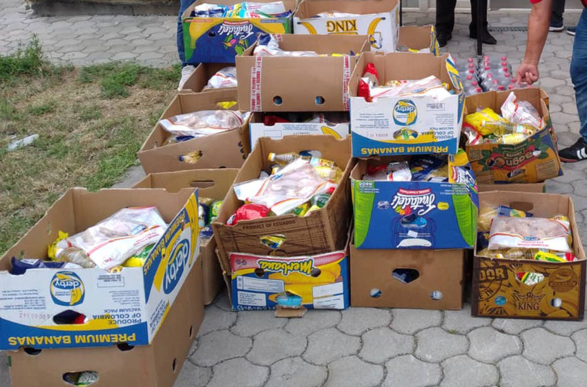  KBI në Gjilan përmes Shoqatës “Bereqeti” shpërndan ndihma për nevojtarë