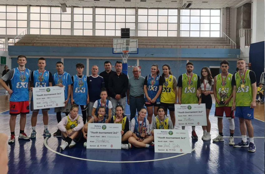  Ekipet “Hustlers”(M) dhe Bashkimi (F) fitues të turneut në basketboll, organizuar nga Klubi Rotarian Gjilani