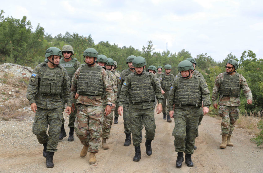  Komandanti i FSK-së dhe Komandanti i Gardës Kombëtare të Iowa-s vizituan trajnimet përgatitore për ushtrimin “Defender Europe 23”
