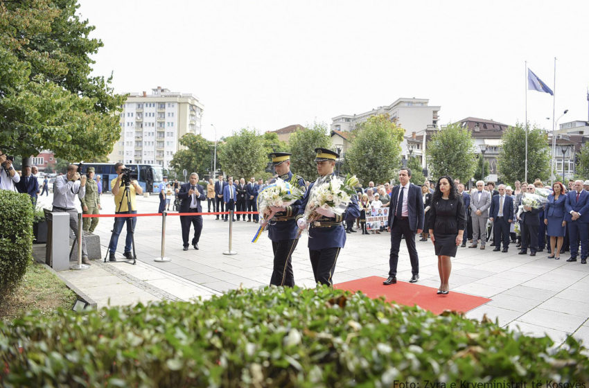  Kurti: Dënojmë çdo ditë me veprimtarinë tonë institucionale, me qëndrimet tona shtetërore, gjenocidin e Serbisë në Kosovë