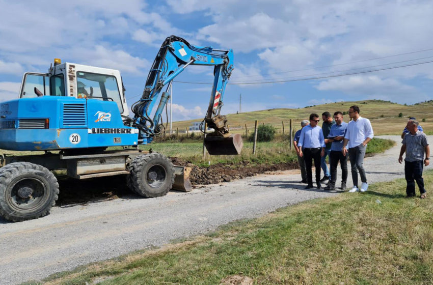  Hyseni: Nisin punimet në asfaltimin e rrugëve në fshatin Nasalë