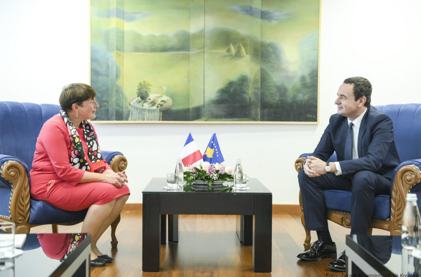  Kryeministri Kurti priti në takim lamtumirës ambasadoren e Francës, Marie Christine Butel