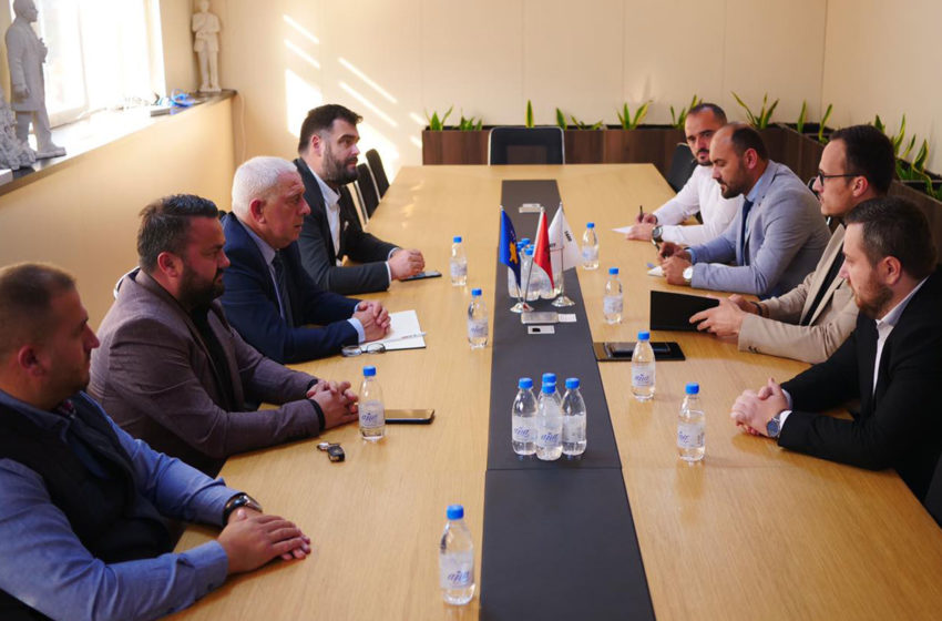  Kryetari Hyseni u bënë thirrje shqiptarëve që jetojnë në Bujanoc, Preshevë dhe Medvegjë, që t’i përgjigjen masivisht regjistrimit civil i cili fillon më 1 tetor